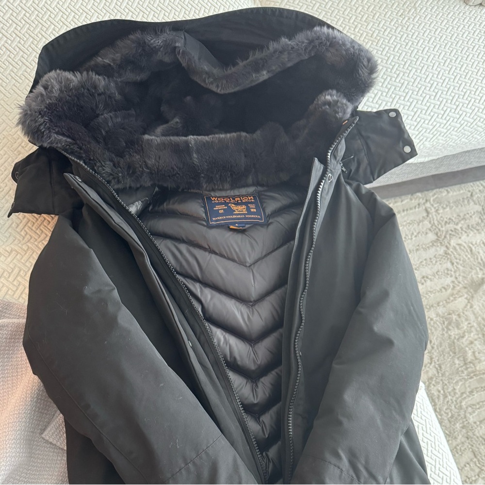 Woolrich Women’s Black Parka